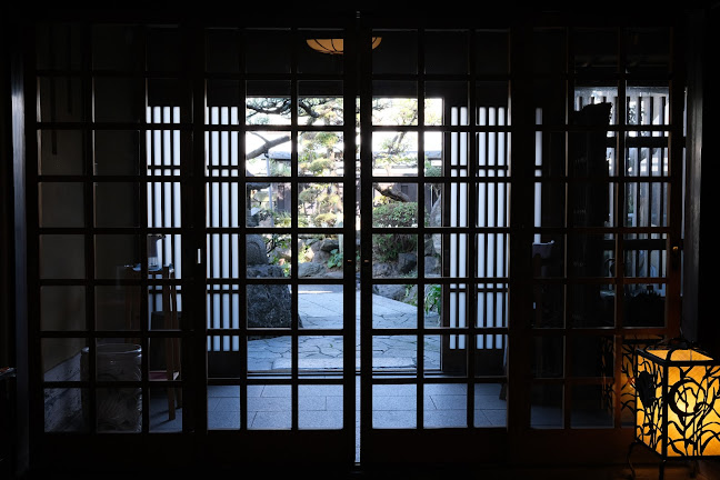 Comentarii opinii despre 鳥新