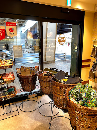 タリーズコーヒー ピアザ神戸店