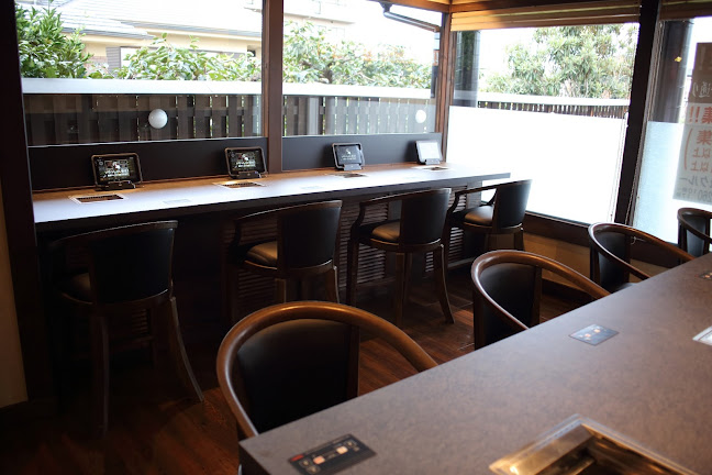 ぴこぴこ精肉店 レインボー通り - 高松市