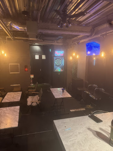 COZY HOUSE rooftop stand bar dogenzaka - 渋谷区