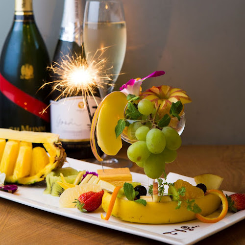 Opinii despre 新宿 オイスターズインク în 新宿区 - 飲食業