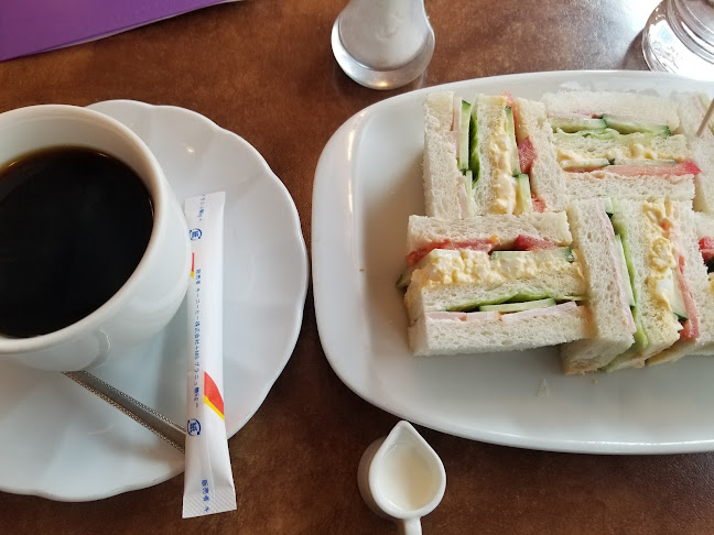 喫茶室ルノアール 吉祥寺店 - 飲食業