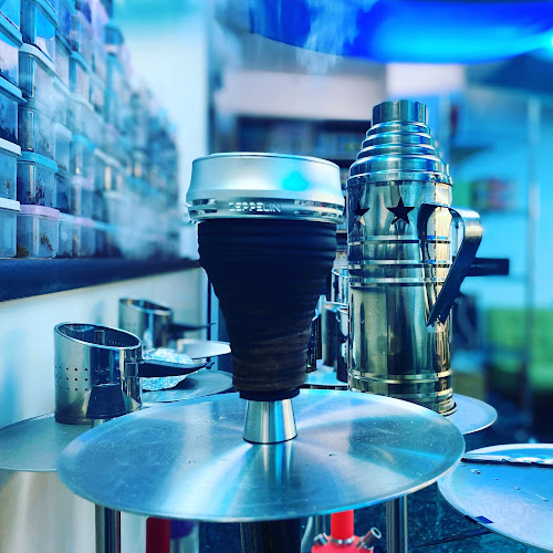 shisha cafe 麗しや睡蓮が華 (天満シーシャ&カフェ)/hookah cafe - 大阪市