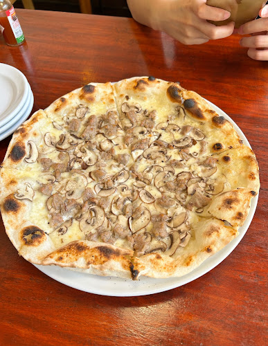 モンドール - 飲食業