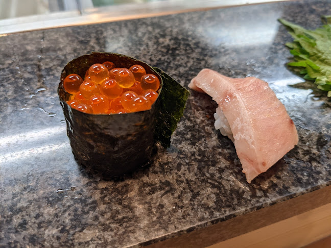 鮨中広 - 飲食業