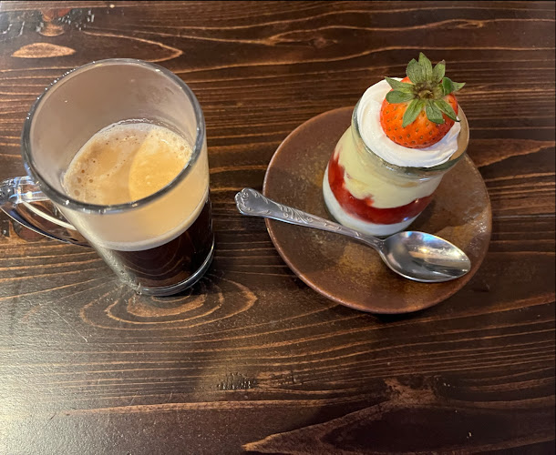 〒221-0835 神奈川県横浜市神奈川区鶴屋町２丁目１３−２ 横浜スクウェアビル ３F