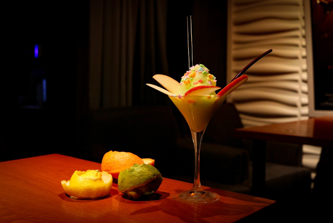 Opinii despre BAR New Cinema Paradise 赤坂見附 în 港区 - 飲食業