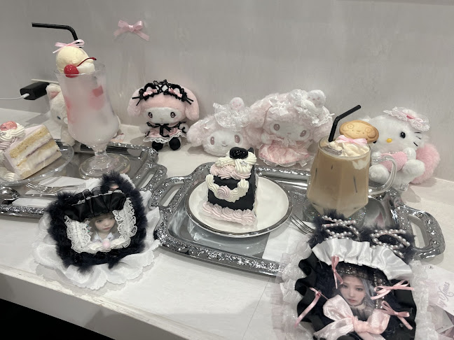 Opinii despre CHERION în 新宿区 - 飲食業