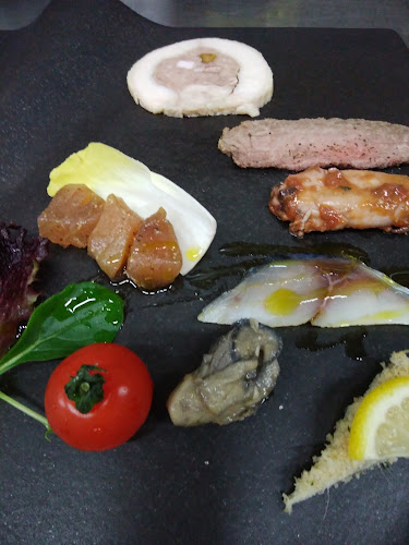 Opinii despre 西洋肉料理 岡 în 松阪市 - 飲食業