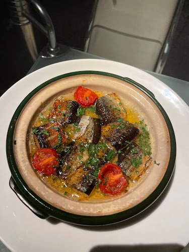 Opinii despre ワインショップオオタニ（レストランバーオオタニ） în 明石市 - 飲食業