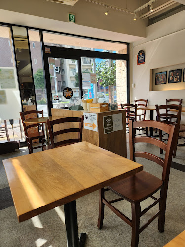 Cafe Dining&Bar FLAT カフェ ダイニングバー フラット - 飲食業