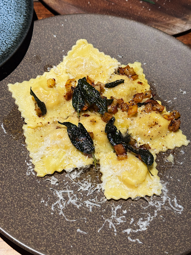 MR. MAURICE’S ITALIAN & Rooftop Bar（ミスター・モーリスズ・イタリアン&ルーフトップバー）