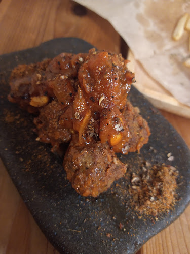 無国籍居酒屋 ふぁにや - 飲食業