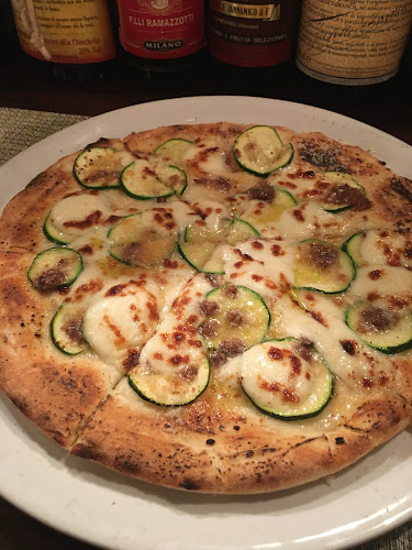 オステリア アルコバレーノ - 飲食業