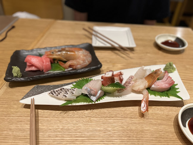 Opinii despre 丸友 那覇総本店 în 那覇市 - 飲食業