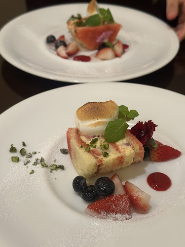 Comentarii opinii despre お肉とワイン トラットリア レ・ポルテ