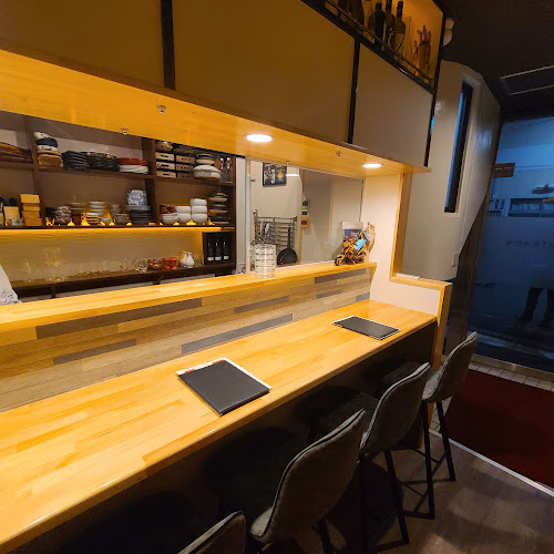 Comentarii opinii despre 牛肉料理とお酒 Lan