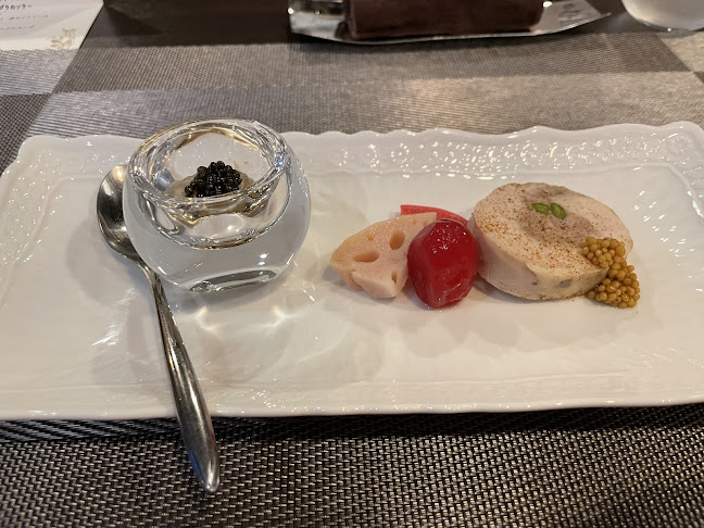 Comentarii opinii despre La Table d'Aki