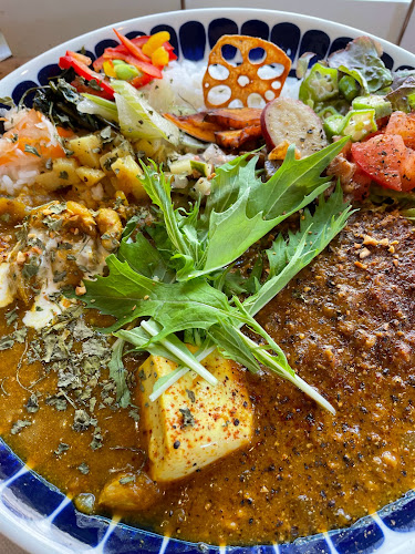 Opinii despre 服と雑貨＆カフェ 地球館 în 東大阪市 - 飲食業