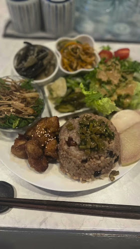 Opinii despre NATURAL FOODS BAR Karip（ナチュラルフーズバーカリプ） în 大阪市 - 飲食業