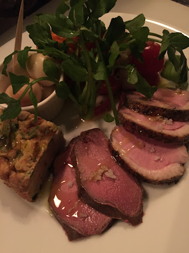 Opinii despre カールバール în 世田谷区 - 飲食業