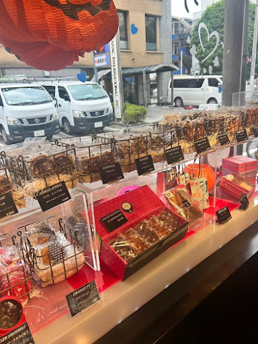 パティスリーカカオエット・パリ 中目黒本店 - 飲食業