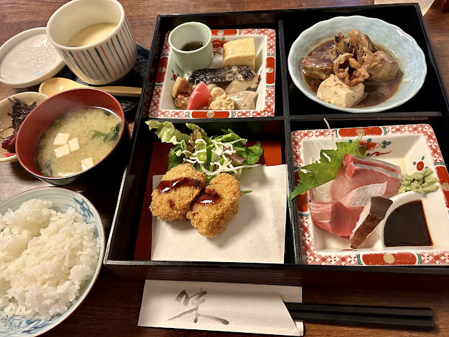 Opinii despre 和ごはん·海鮮酒場 麹屋 în 福岡市 - 飲食業