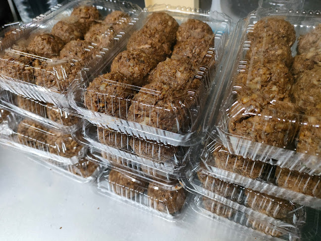 〒612-8435 京都府京都市伏見区深草泓ノ壺町３１−１