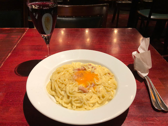 HUB東京オペラシティ店 - 新宿区