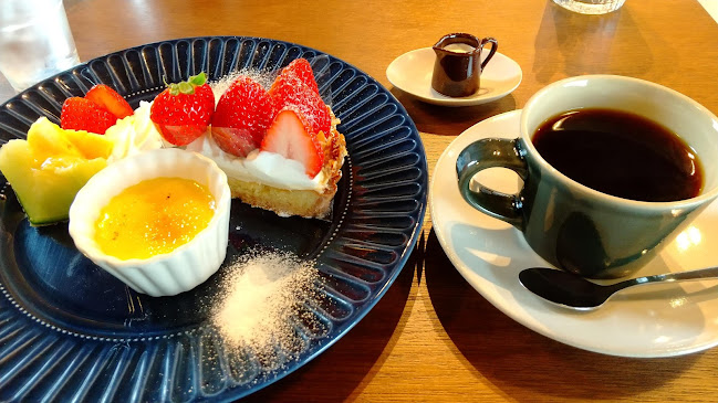 Comentarii opinii despre Sweets ＆ Bar BLUEMOON CAFE