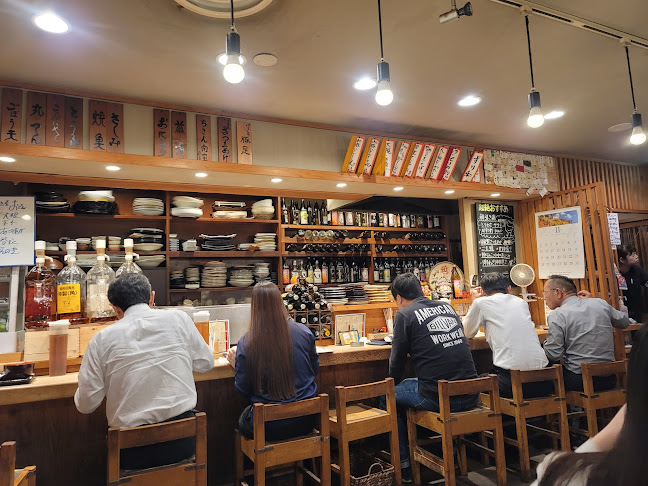 〒810-0042 福岡県福岡市中央区赤坂１丁目９−１ フドウ赤坂 B1