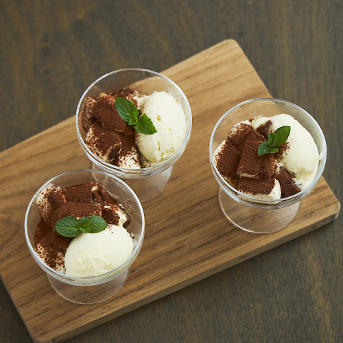 Comentarii opinii despre ワインの酒場。ディプント 大宮西口店