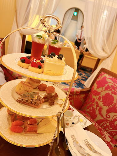 〒104-0061 東京都中央区銀座５丁目４−６ B1F