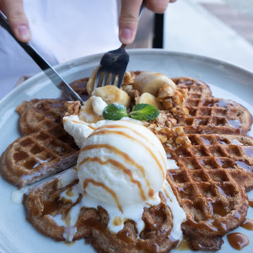 Comentarii opinii despre FUGLEN ASAKUSA
