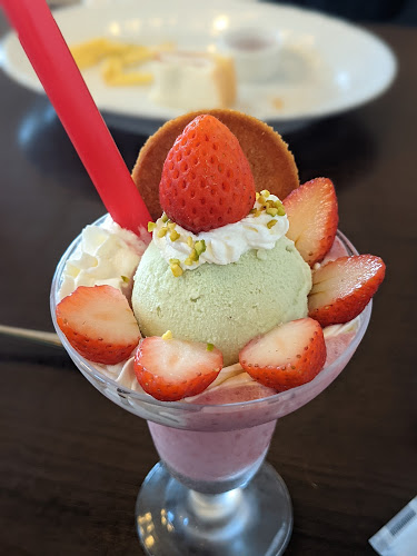 Comentarii opinii despre 星乃珈琲店 宮崎店