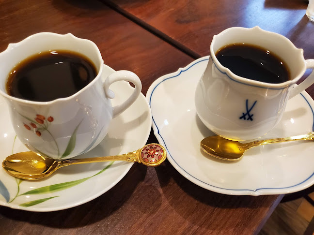 café アエル - 飲食業