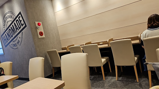 Opinii despre ケンタッキーフライドチキン金町店 în 葛飾区 - 飲食業