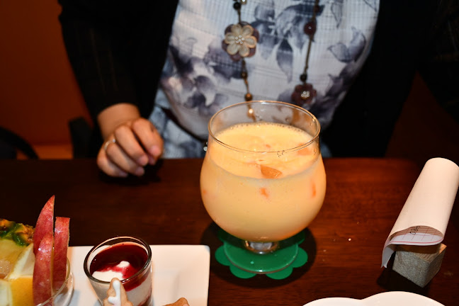 おしゃべりな亀 - 飲食業