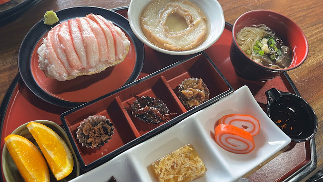 〒920-0831 石川県金沢市東山１丁目１５−６