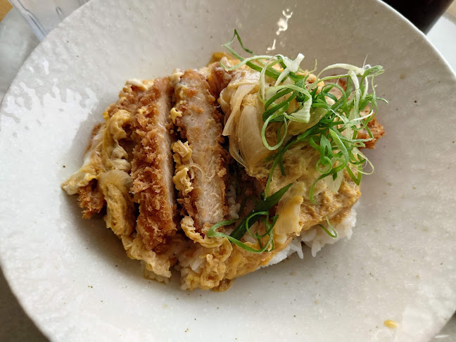 Comentarii opinii despre ビストロパパ 東広島市役所店