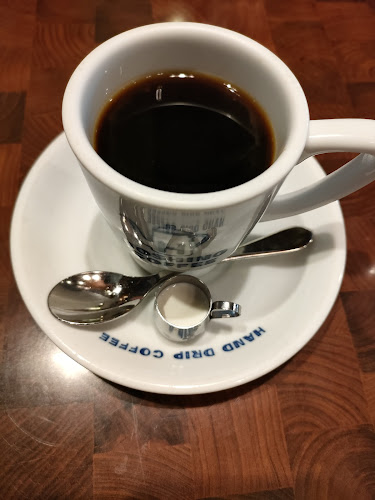 〒422-8006 静岡県静岡市駿河区曲金７丁目１−１ 1F