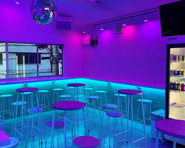 Opinii despre FETISH CLUB Tokyo BrewLab＋Bar ークラフトビール醸造所併設のビアバー în 港区 - 飲食業