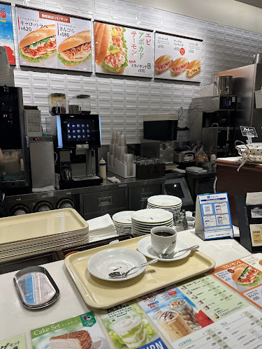 Opinii despre ドトールコーヒーショップ ニッセイ新大阪ビル店 în 大阪市 - 飲食業