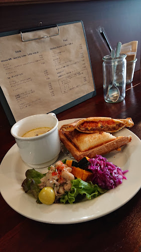 Comentarii opinii despre ケルムスコット カフェ