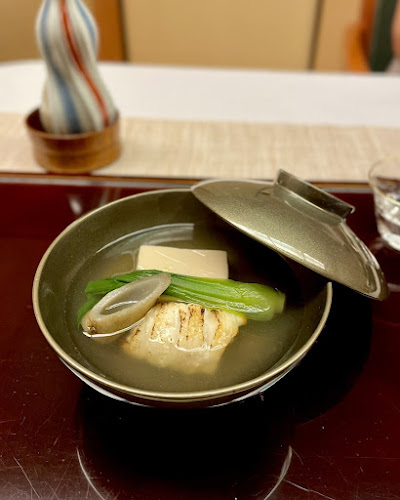 〒500-8826 岐阜県岐阜市住吉町１２