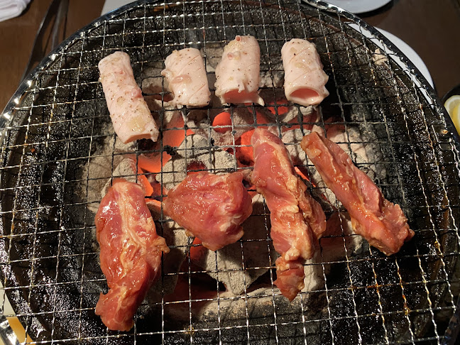 炭火ほるもん焼肉 亀力 加須店 - 飲食業
