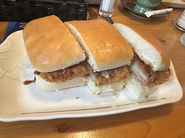 Opinii despre 珈琲所 コメダ珈琲店 富山掛尾店 în 富山市 - 飲食業