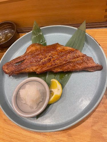 丸友 那覇総本店 - 那覇市