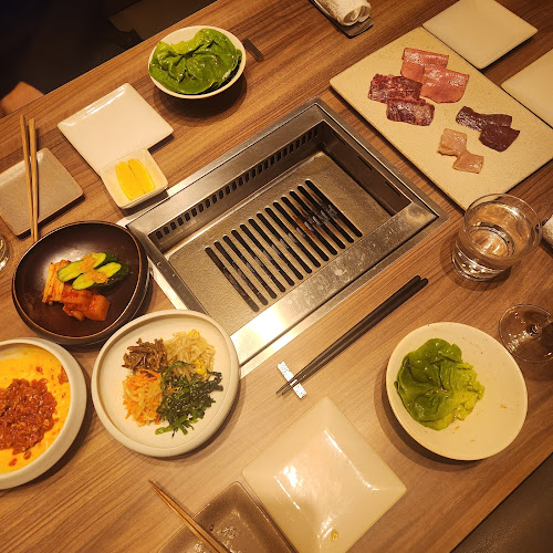 うしごろ 銀座店 - 飲食業