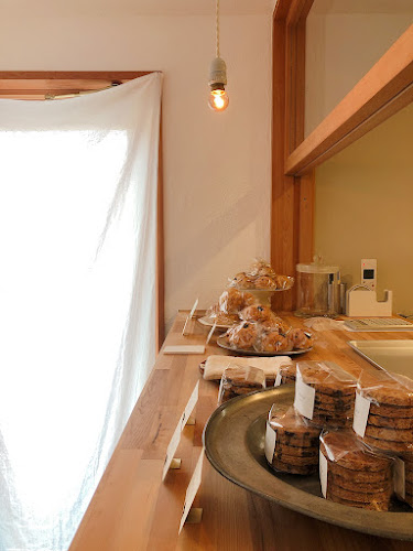 〒475-0081 愛知県半田市平地町５丁目２−３